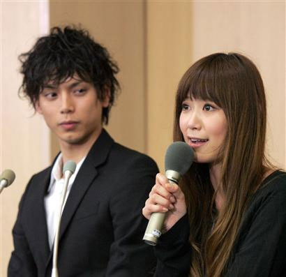 Mizushima Hiro, Ayaka